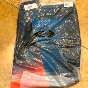 Oakley board short “Blade 4 Boardshort 20 - Coral Glow color